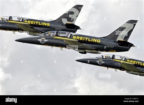 aero l-39 albatros breitling colour specification|l39 albatros origin.